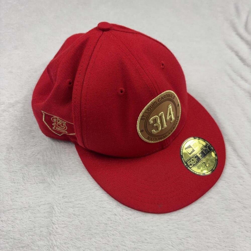 New Era St Louis Cardinals Hat Cap Fitted Mens 7 5/8 Red 59FIFTY Gold Patch